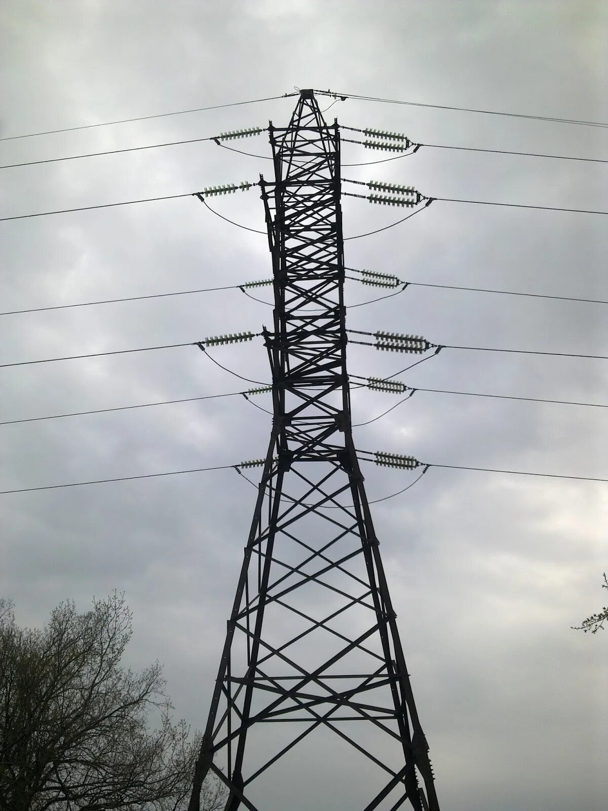 Высоковольтная опора лэп 110кв. Виброгасители на лэп 110 кв. Заземление оптического кабеля. Гасители вибрации вл 110 кв. Линии электропередач 110кв высоковольтные 110.