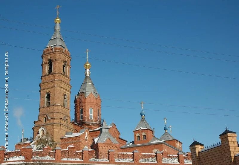 На какой реке стоит город орск. Храм Преображения Господня Орск. Спасо Преображенская Церковь Орск. Храм на горе Преображенской в Орске.