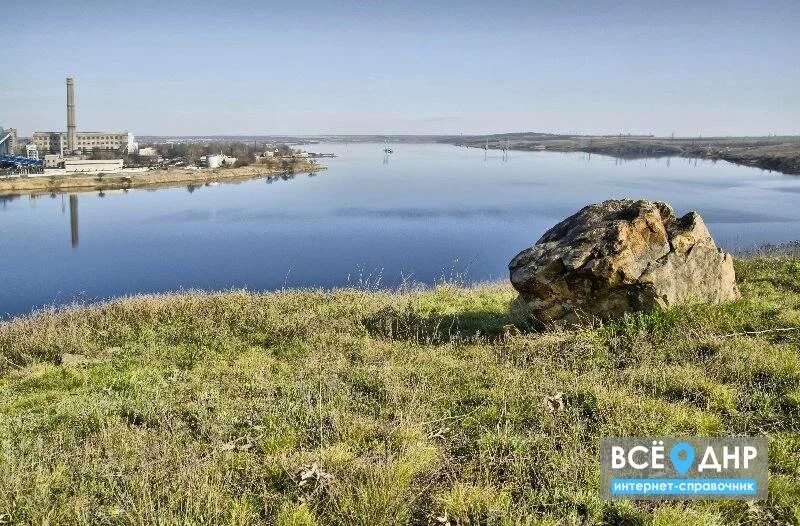 Погода в новом свете старобешевский. Новый свет Старобешево. П новый свет Донецкая область. Пгт новый свет Донецкая область. Старобешевское водохранилище ДНР.