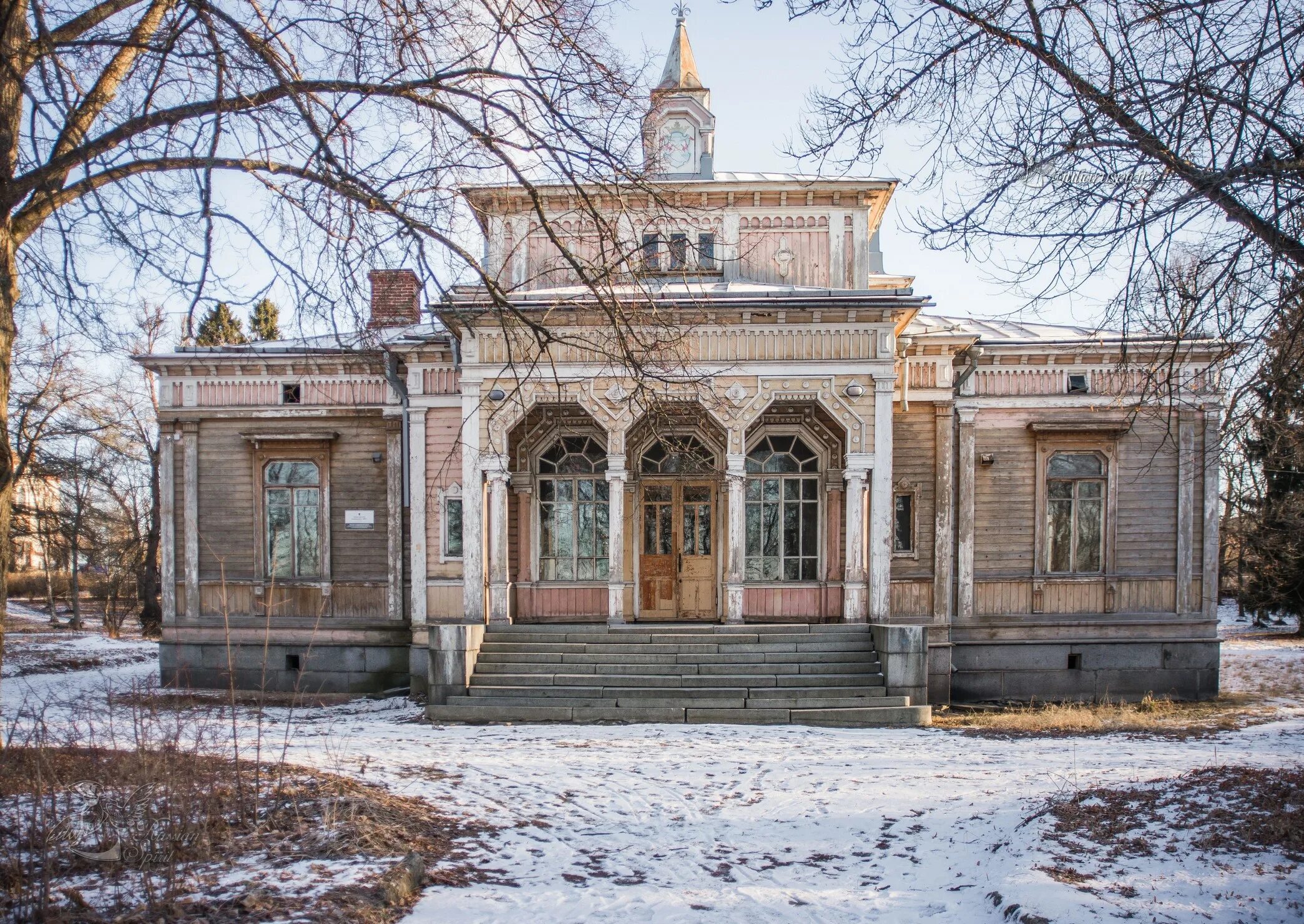 Ратуша сортавала. Городская ратуша сортавала. здание ратуши сортавала. бывшая ратуша сортавала. здание ратуши в городе сортавала.