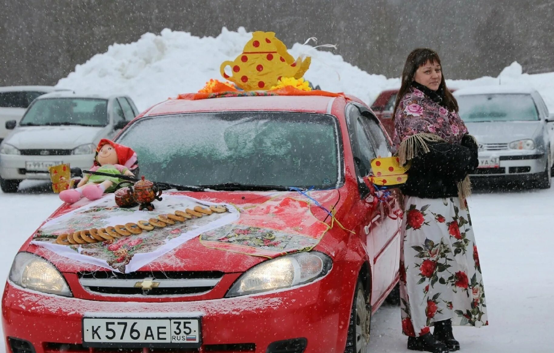 Автоледи нижний. Автоледи украшение машины. автоледи соревнования. бюджетное украшение машины для конкурса автоледи. автоледи русские народные.