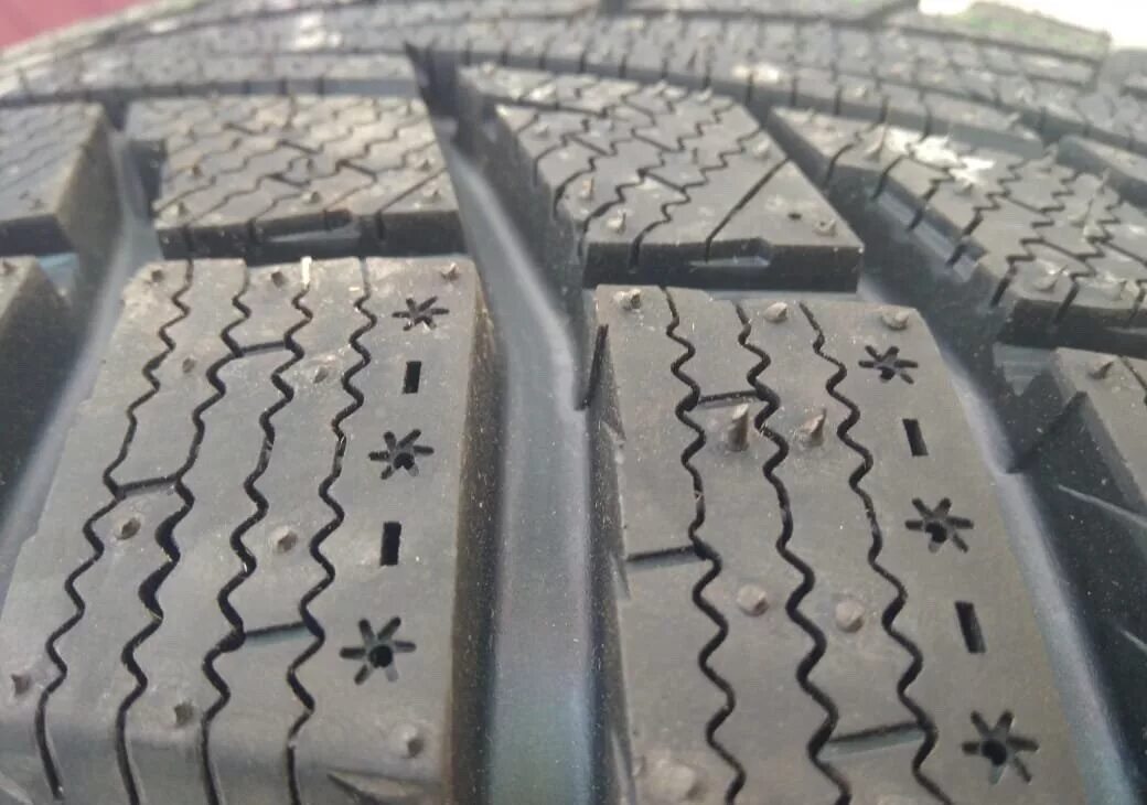 Hankook icept rw10. Hankook winter i*cept x rw10. 265/70 r16 hankook winter i*cept x rw10 112t. hankook rw10 265/70 r15 112t. hankook winter i*cept rw10 102t r17 225/65.