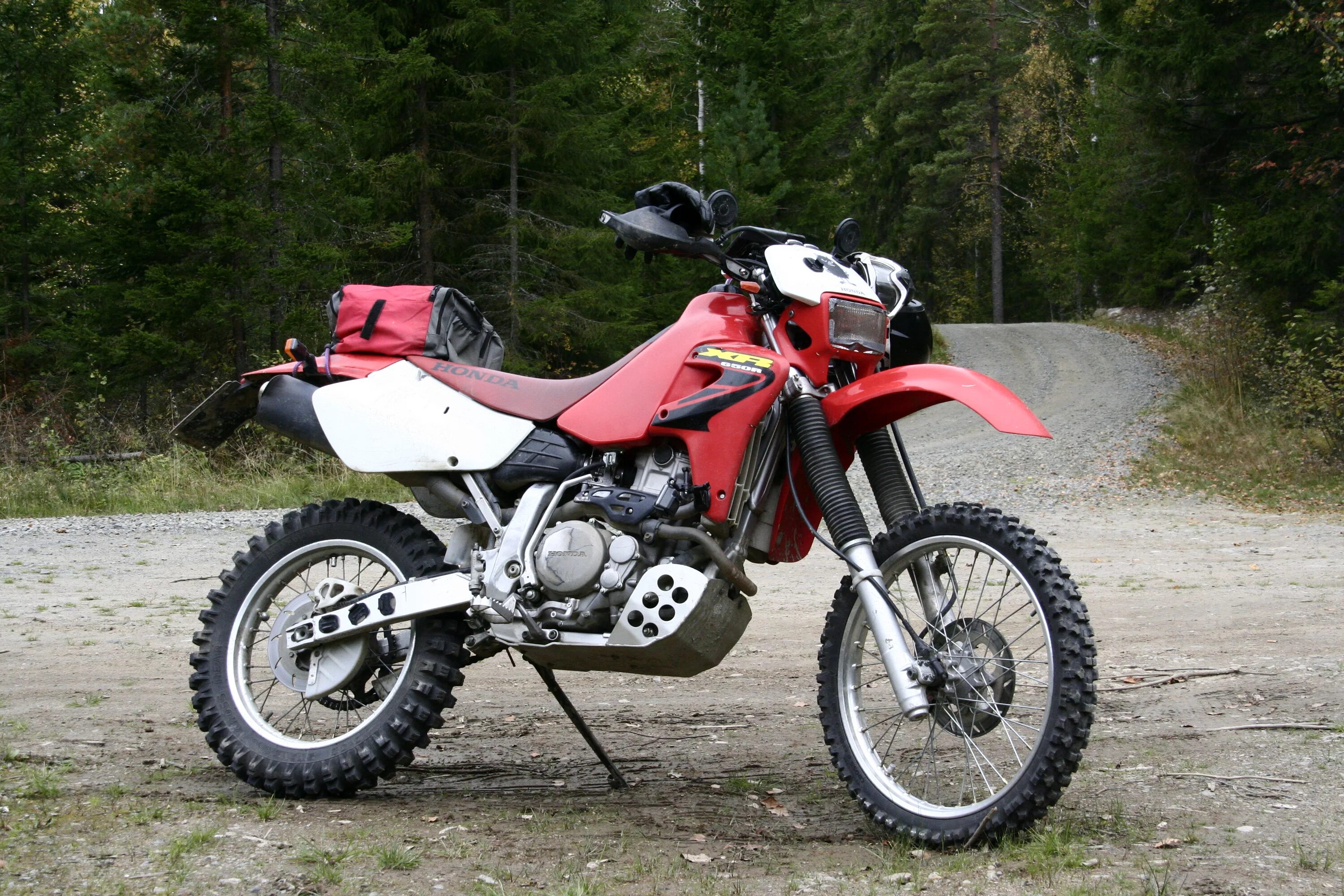 Хонда хр. Honda XR 250. Honda xr650r. Хонда xr600r. Honda XR xr600 xr650 XR 650.