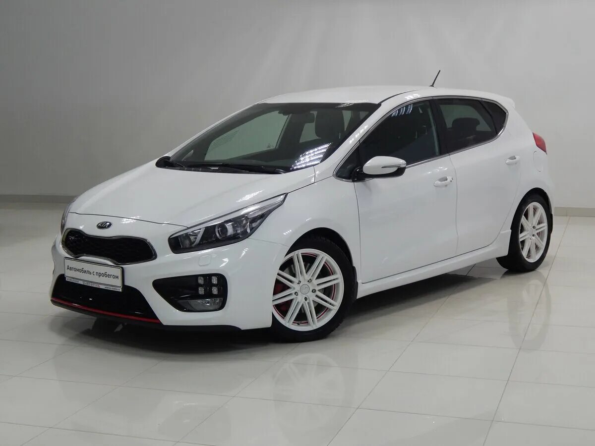 Киа хэтчбек 2016. Kia Ceed 2021 хэтчбек gt. Kia Ceed 2016 хэтчбек. Kia Ceed 2015 белая. Киа СИД хэтчбек белый.