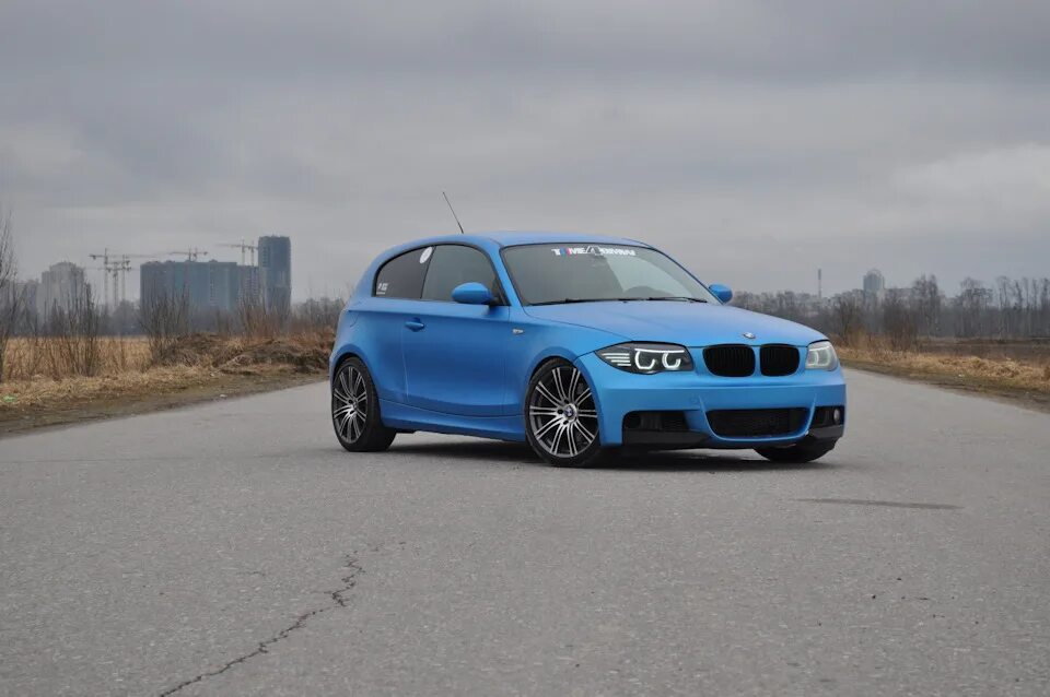 Бмв 1 е81. Bmw m1 e81. bmw 1 series (e87). bmw e87 m. бмв м1 е87.