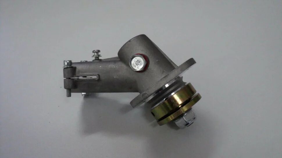 Редуктор 25. Редуктор бензотриммера, 26мм, 9 зуб, sturm bt89-rdk-26-9. Редуктор для тримераetg005t. Редуктор 25. Редуктор 4 на 25.