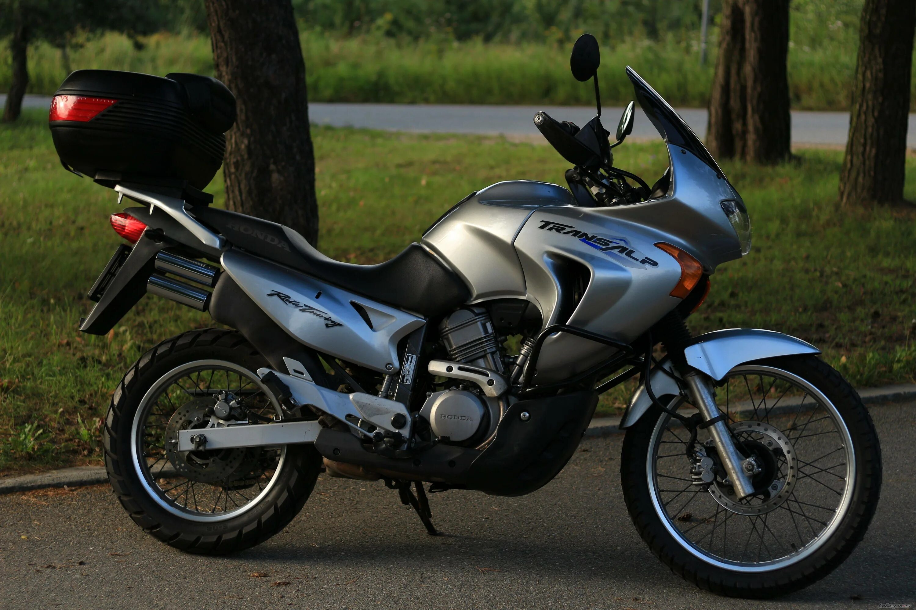 Honda Transalp 650. Honda xl650v Transalp. Honda xl650 Transalp. Honda трансальп 650. Трансальп 650 купить