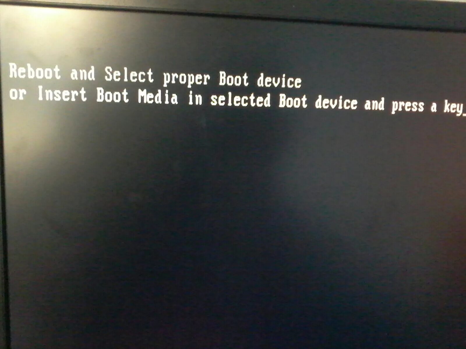 Ошибка boot and select proper boot device
