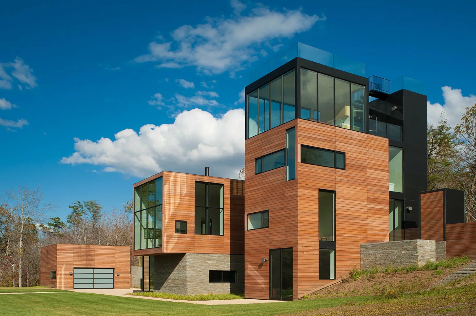 Modern us house. Модерн планкен фасад. Дом Копенгаген Малер Хаус. Экостиль в архитектуре. Коттеджи Модерн Хаус.