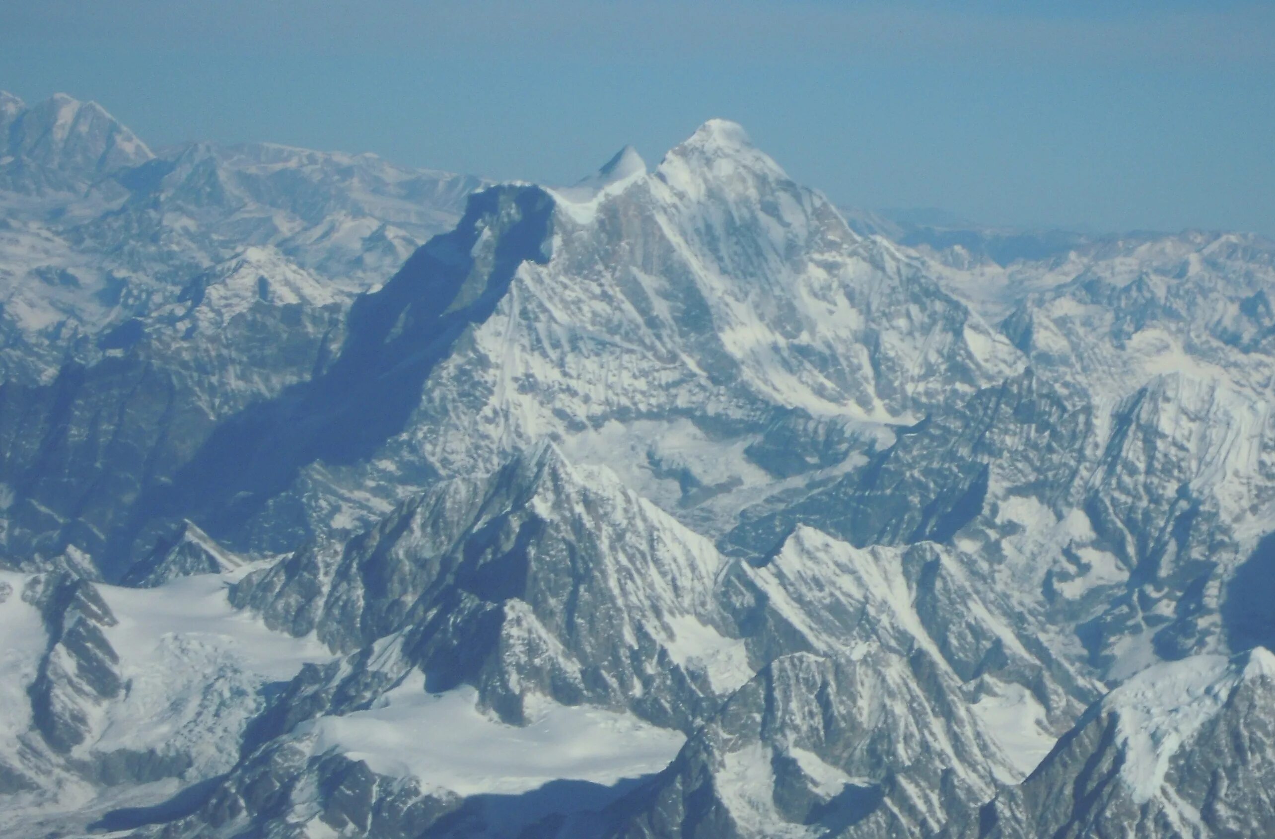 Гималаи высота над уровнем моря. Горная система Гималаи. Гималаи Горная система с самолета. Горы 8000 метров.