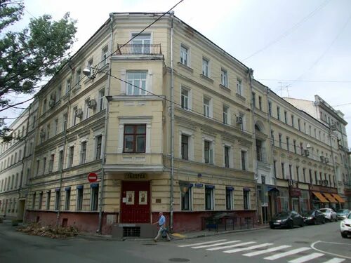 Санкт-петербург банковский переулок 3 неон. Мясницкая, д. Санкт-петербург, 7-линия в. Пер. Банковский 3.