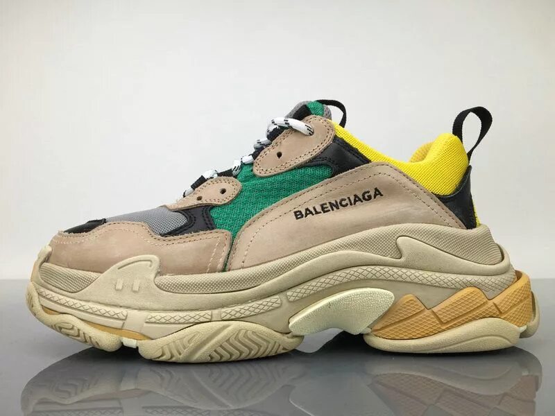 Подошва кроссовок баленсиага. Balenciaga 3s. Баленсиаги трипл с. Balenciaga Triple s реплика. Ботинки Баленсиага.