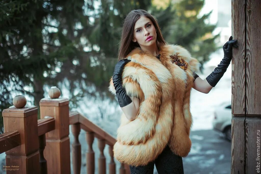 Лисья шуба рыжая. Норковые шубы рыжего цвета модные. Лиса. Рыжая шуба. Белочка в серой шубке.