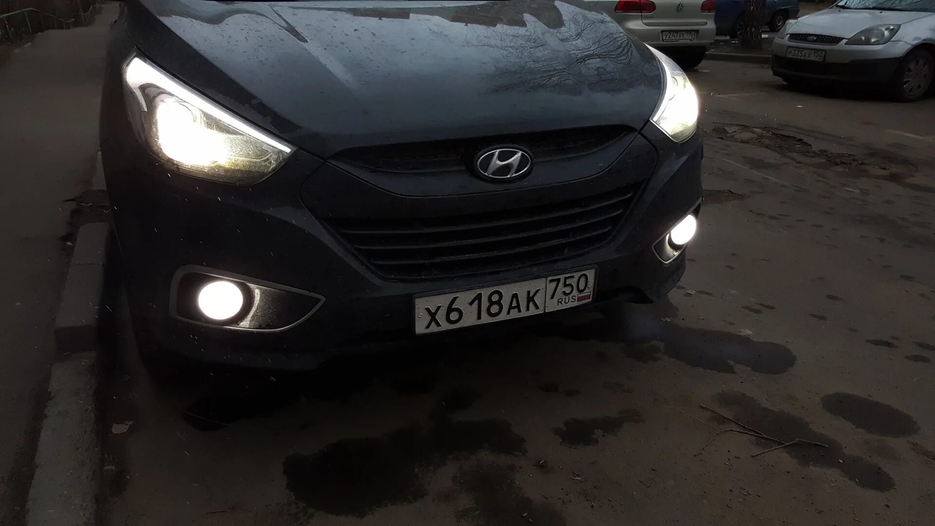 ПТФ Hyundai ix35. Ix35 Hyundai доп свет. Лампочки ПТФ Хендай ix35. ПТФ led Hyundai ix35.