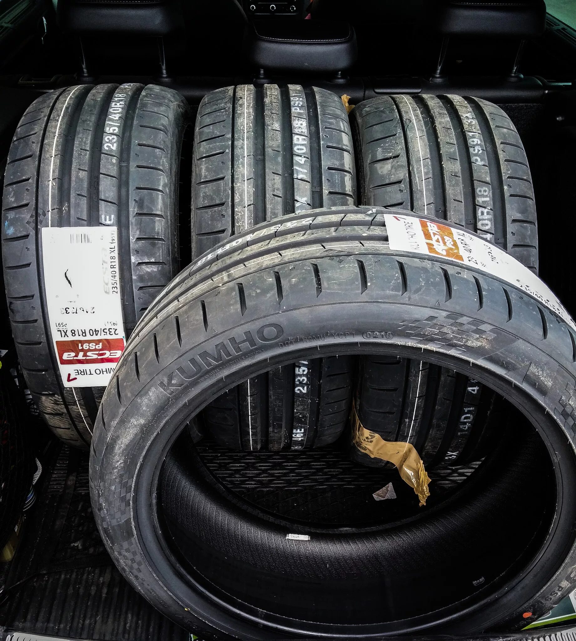 245/40r19 kumho. Kumho ecsta le sport ku39 летняя 255/40 r18. Кумхо пс71. R18 245/40 kumho. 235 40 r18 kumho.