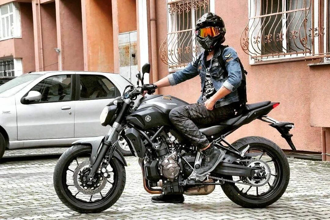 Nick bike. Мотоциклисты Yamaha MT 07.