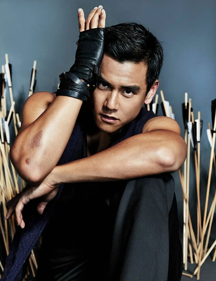 Эдди пэн. Eddie Peng yuyan. Эдди Пэн актер Китай. Пэн бейджи актер.