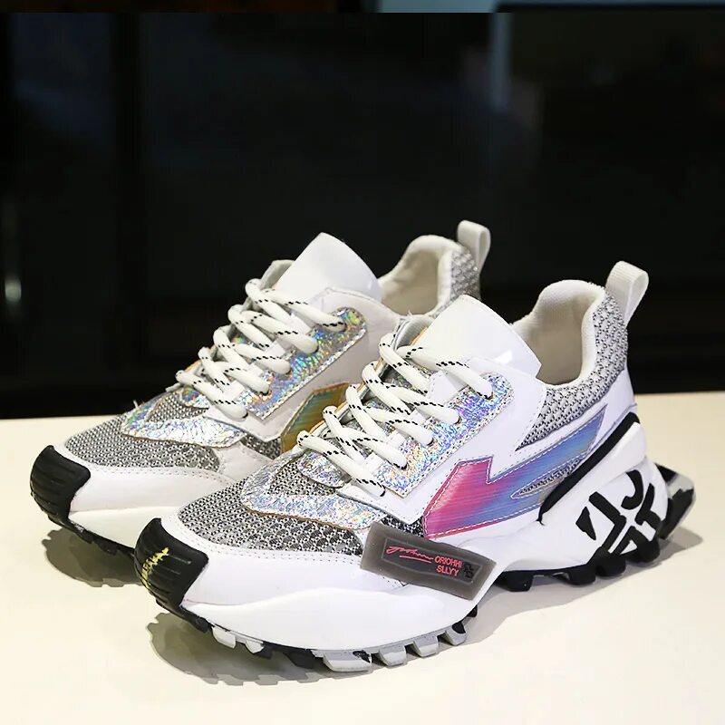 Оригинальные китайские кроссовки. Оригинальные китайские кроссовки. Голдстар кроссовки 90 - х. Китайские кроссовки бренды мужские. Китайские кроссовки.