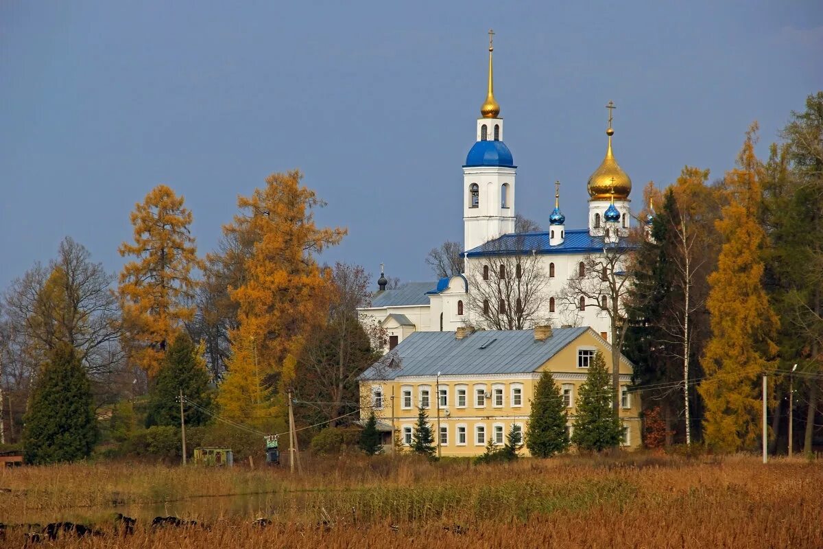 иоанно богословский монастырь луга. богословческий-чкремешский моностырь. иоанно-богословский череменецкий мужской монастырь монастырь. череменецкий иоанно богословский монастырь. иоанно-богословский череменецкий мужской монастырь.
