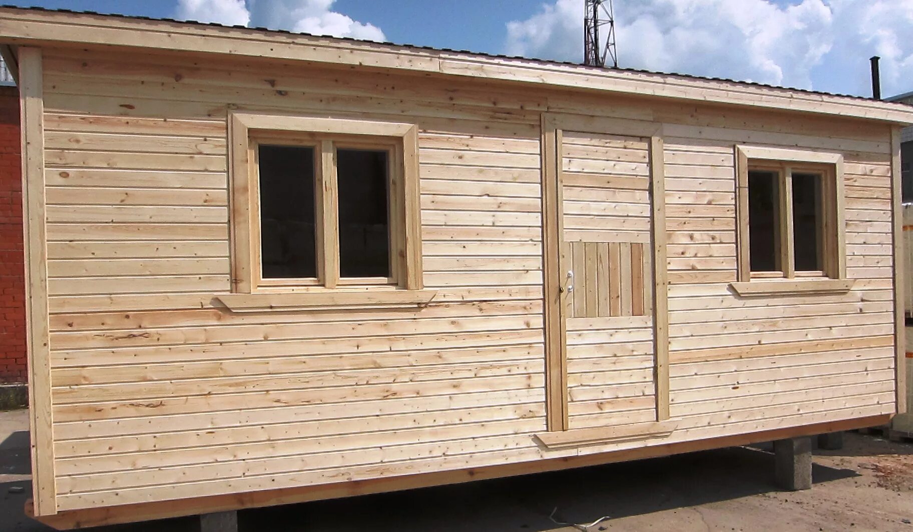 Деревянные бытовки для дачи. Экогарден хозблоки металлические. Бытовка 6 метров. Бытовка 8х2. Бытовка 6 метров.