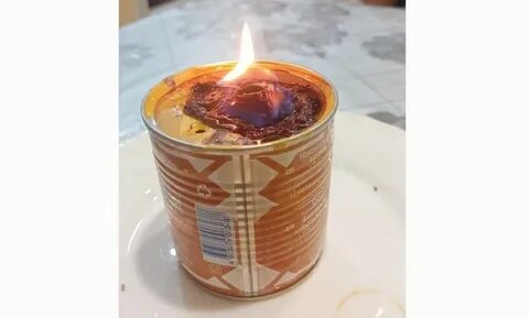 Горящая окопная свеча