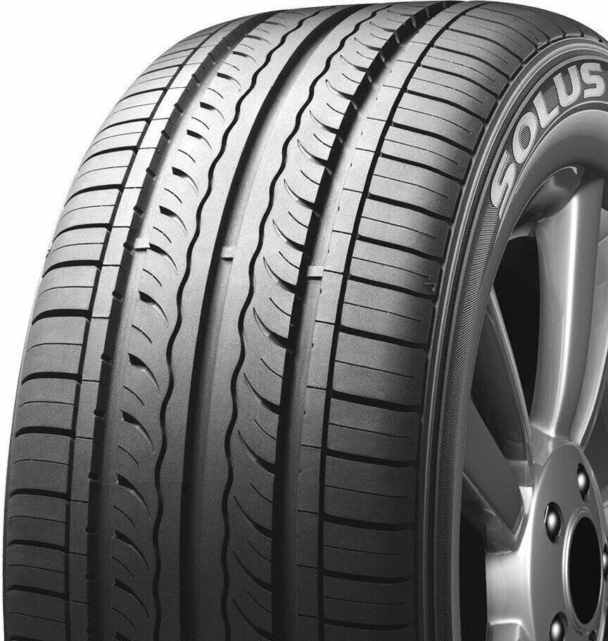 Kumho solus r17. Кумхо kh17. Шины Kumho Solus kh17. Кумхо Солус kh17. Kumho Solus kh17 185/65 r15.