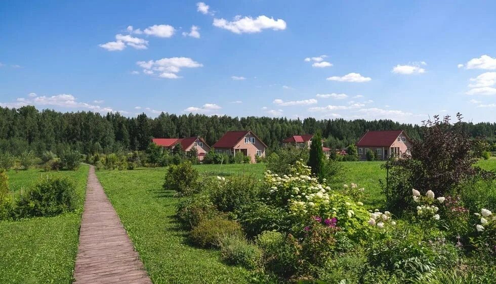 Деревня истринский. Алексино-Истра комплекс. ЭКОФЕРМА Алексино Истра. Загородный комплекс Алексино-Истра. Усадьба Алексино Истринский район.