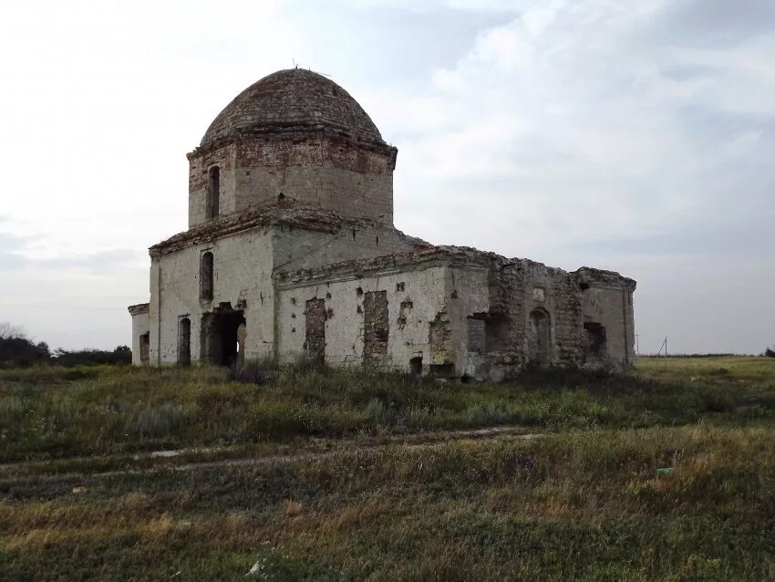 Бутырки саратовская область. Лысогорский район Саратовская область. Бахметьевка Волгоградская область Церковь. Лысые горы Саратовская область. Село Ковыловка Лысогорский район Саратовская область.