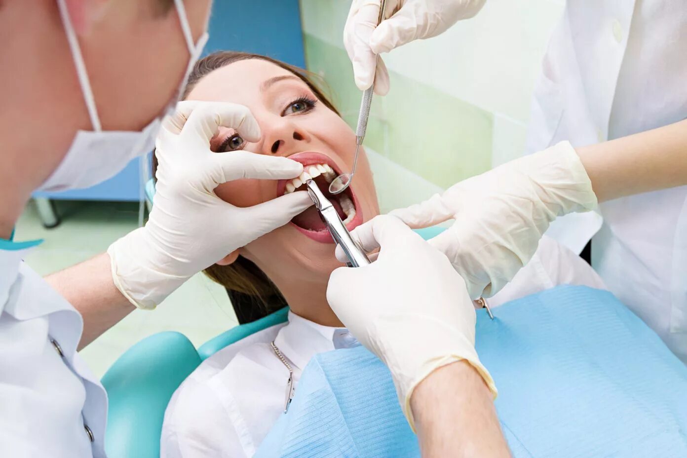 Удаление зуба. Иссечение в стоматологии.