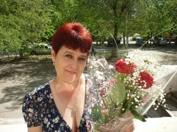 Ира канина из серпухова. Ира дон. Картинка дона ира мальчика в мм2. Швец ира 32 клинцы. Ира дон.