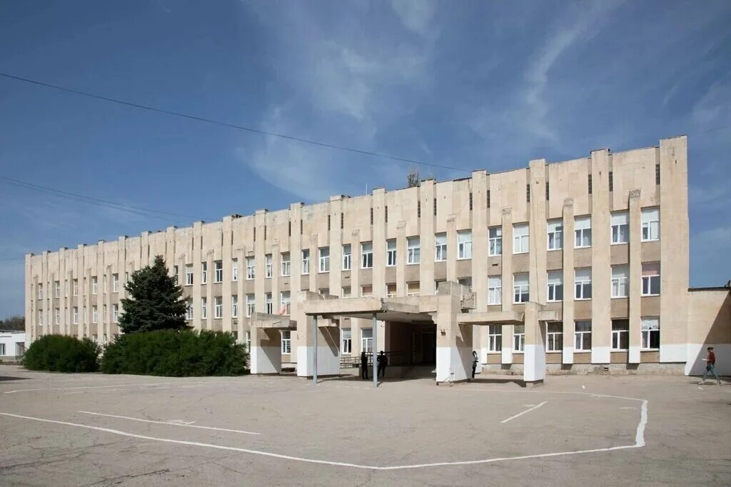 третья школа город удомля. гимназия салманова сургут. гимназия 3 стерлитамак эмблема. школа 3 тейково. г макарова.