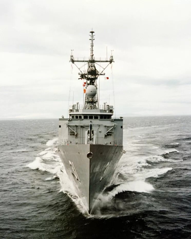 Uss stark. USS Stark (FFG-31). Фрегата USS Stark. Американский Фрегат "Старк". Фрегат Старк 1987.