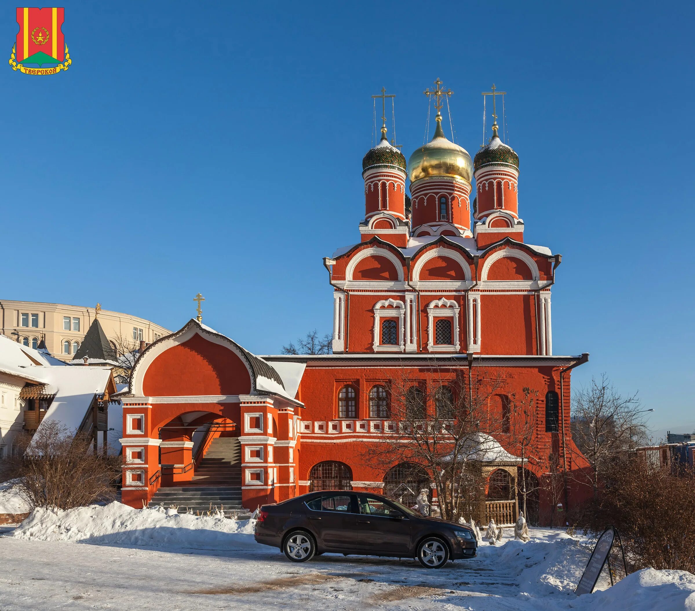 Знаменский монастырь сайт. Знаменский монастырь Москва Варварка. Храм иконы Божьей матери Знамение Москва. Знаменский мужской монастырь в Москве.