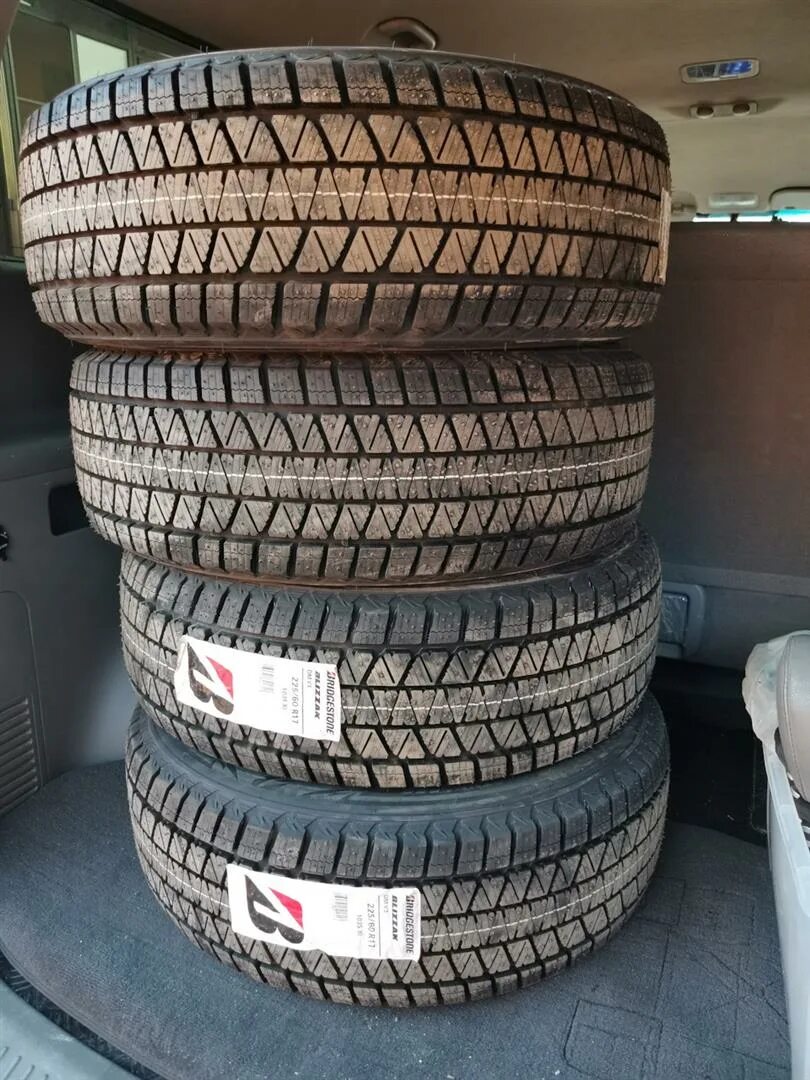 Шины bridgestone blizzak dm v3. Bridgestone blizzak dm-v3. bridgestone dm v3. бриджстоун близак дм-v3.