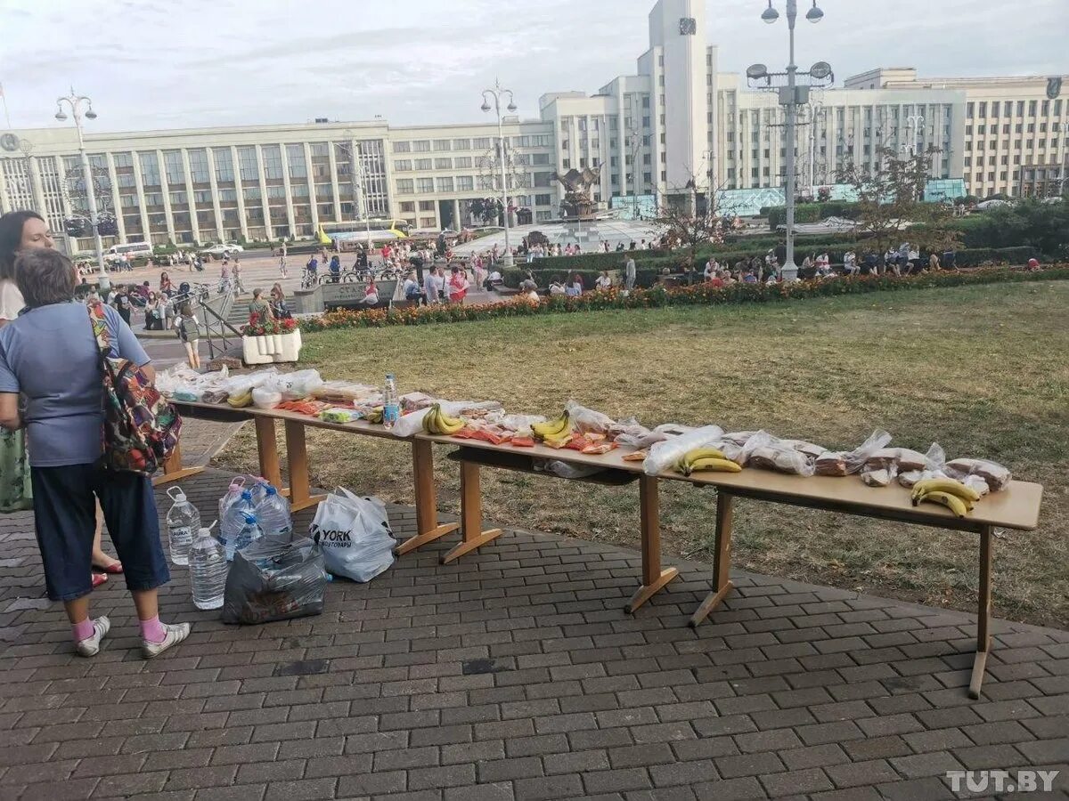 Площадь Незалежности взрывы. Минск сегодня. Минск сейчас что происходит. Новости сегодня последние свежие события беларуси читать