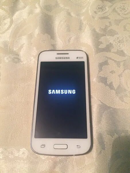 Самсунг гелакси Джи 2 старый. Самсунг а13 белый. Samsung за 6.000. Самсунг 2000-2. Телефоны с пробегом купить