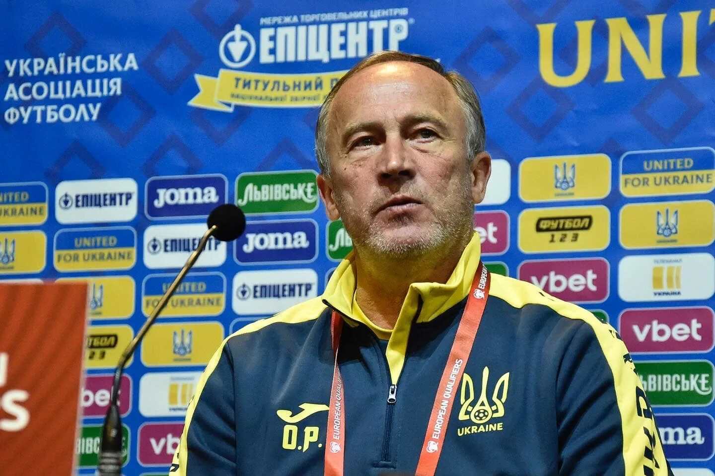 Тренер сборной украины