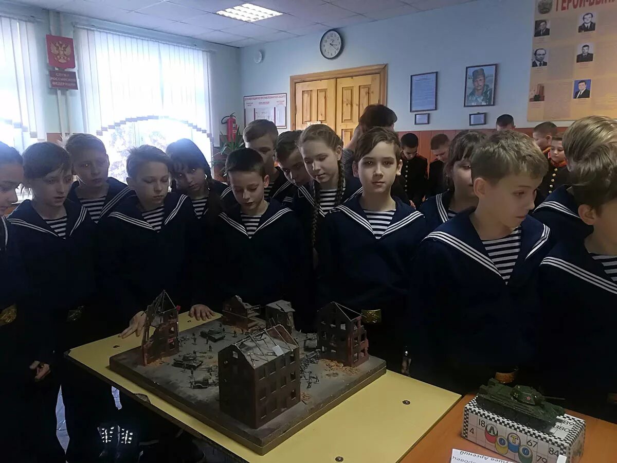 Седьмая школа тверь. 46 школа тверь. Тверь кадетское училище. 31 школа тверь. Мбоу сош 45 тверь.