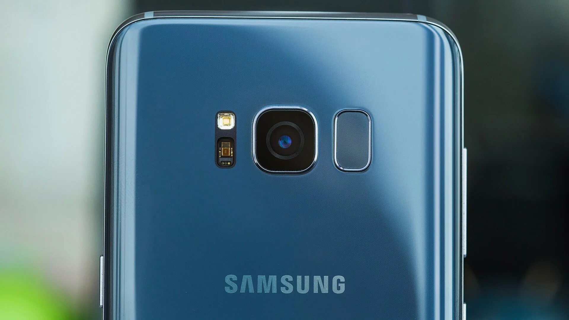 Самсунг с отпечатком пальца. Samsung Galaxy s8 Mini. Samsung Galaxy s8 + сзади. Самсунг с8 сзади. Samsung Galaxy с отпечатком.