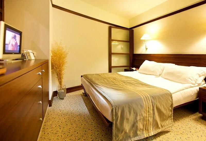 Отель в дубаи conrad. Турция конкорд делюкс резорт. Отель 5 звёзд grand tirolia. Concorde deluxe resort номера. Турция отель сиде стар парк 5 звезд.