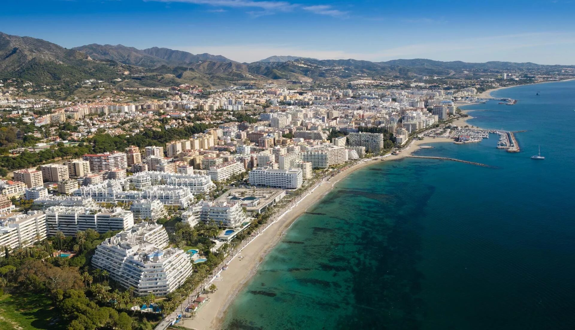 Коста дель соль марбелья. Улочки испании марбелья. Marbella andalucía испания. Марбелья испания. Малага марбелья.