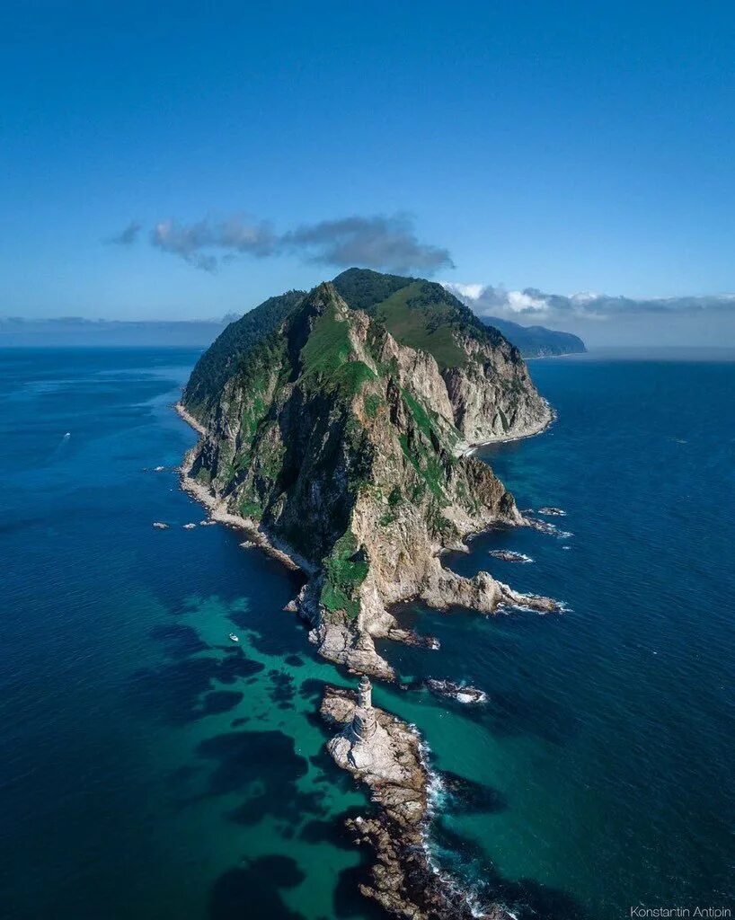 Остров южный сахалин. Островом сахалин. Южно сахалинск курильские острова. Остров южный сахалин. Остров сахалин дальний восток.