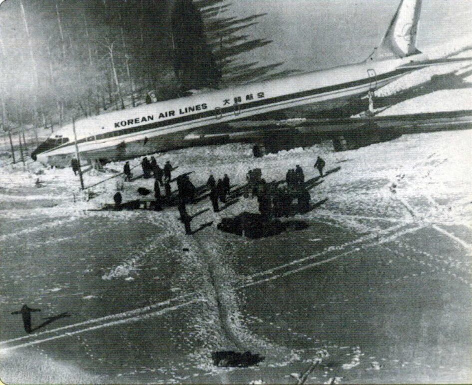 Боинг сентябрь 1983. Инцидент 1978 боинг 707. южнокорейский боинг 1983. сбитый южнокорейский боинг 1983. боинг 747 над сахалином 1983.