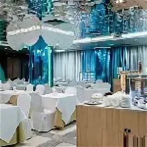 Измайлово бета шведский стол. Отель бета москва.