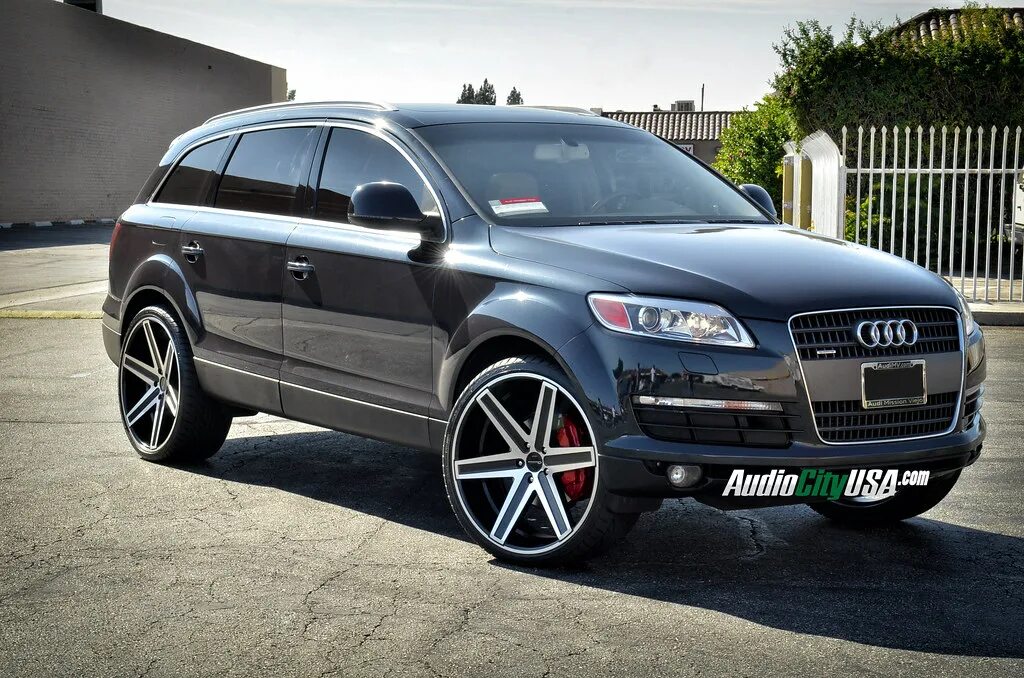 Audi RS q7 2008. Ауди ку 7 2007. Audi q7 r24. Ауди q7 на 21. Ауди ку7 бу купить