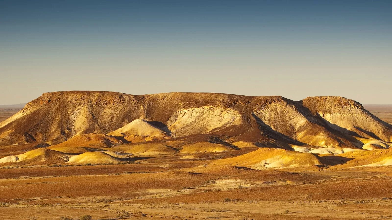 10 самых больших пустынь в мире. Гоби, Такла-Макан.. Пустыня Такла Макан. Пустыни Гоби Такла. Горы пустыни Кызылкум.