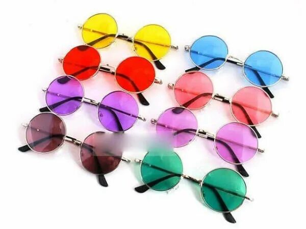 Очко купить недорого. Цветные очки. Круглые очки. Очки с разноцветными стеклами. Солнцезащитные очки с разноцветными стеклами.