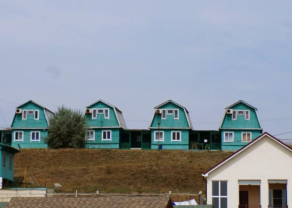 Веселовка отдых. Пляж веселовка тамань. Бугазская коса веселовка. Анапа поселок веселовка. Веселовка краснодарский край уралочка.