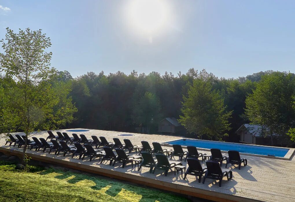 Гаруда отель абхазия. Глэмпинг марко поло гарден. Гаруда абхазия спа комплекс. Glamping garuda сухум. Сухумский район гаруда глэмпинг.