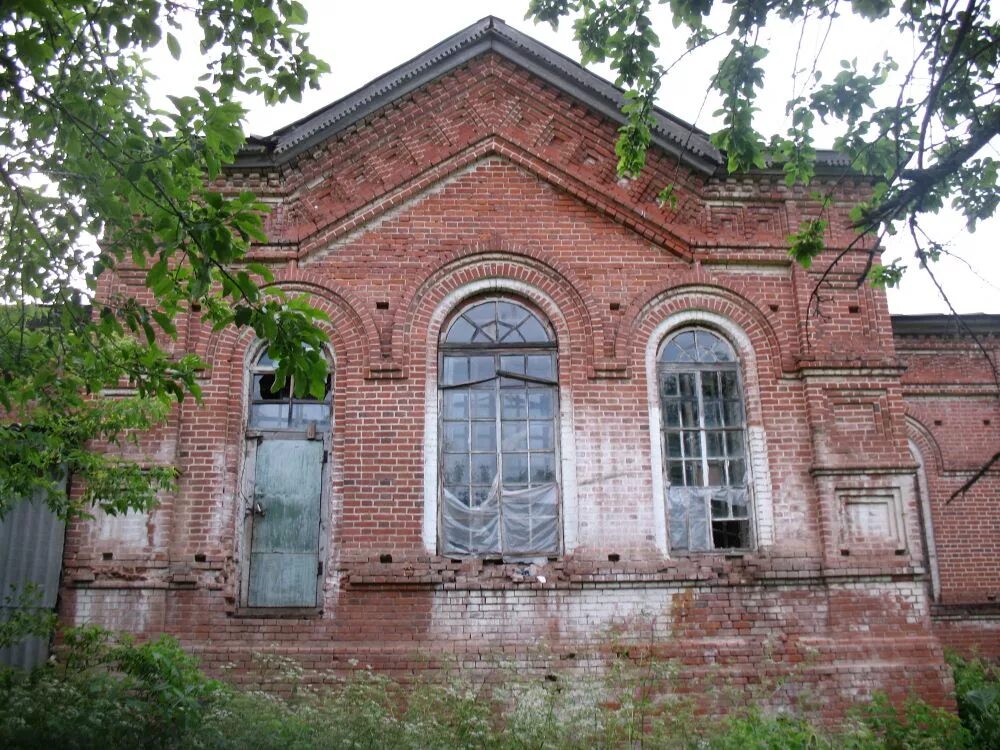 Погода на месяц красногорское удмуртии. Красногорский храм Удмуртия. Курья Удмуртия Красногорский район. Село Курья Красногорского района Удмуртия. Церковь Красногорского района ур.